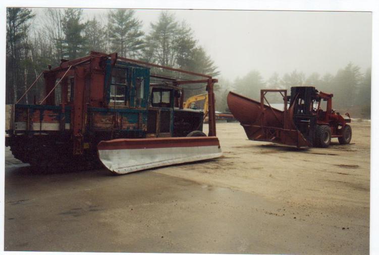 http://www.badgoat.net/Old Snow Plow Equipment/Plow Equipment/Snow Plow Manufacturers/Wausau Plow Equipment/GW751H505-6.jpg